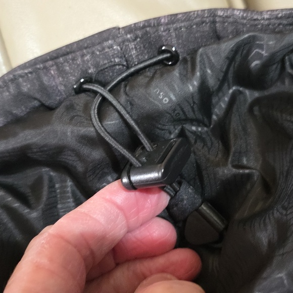 ZXBLK Label Mens Jacket Coat Black Removable Hood Zips Pockets Sz L GUC **READ** - Picture 13 of 16